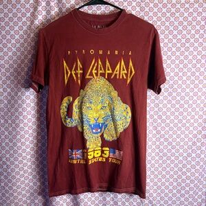 Def Leppard Pyromania 1983 Tour‎ T-Shirt Small Vintage Style Graphic Tee